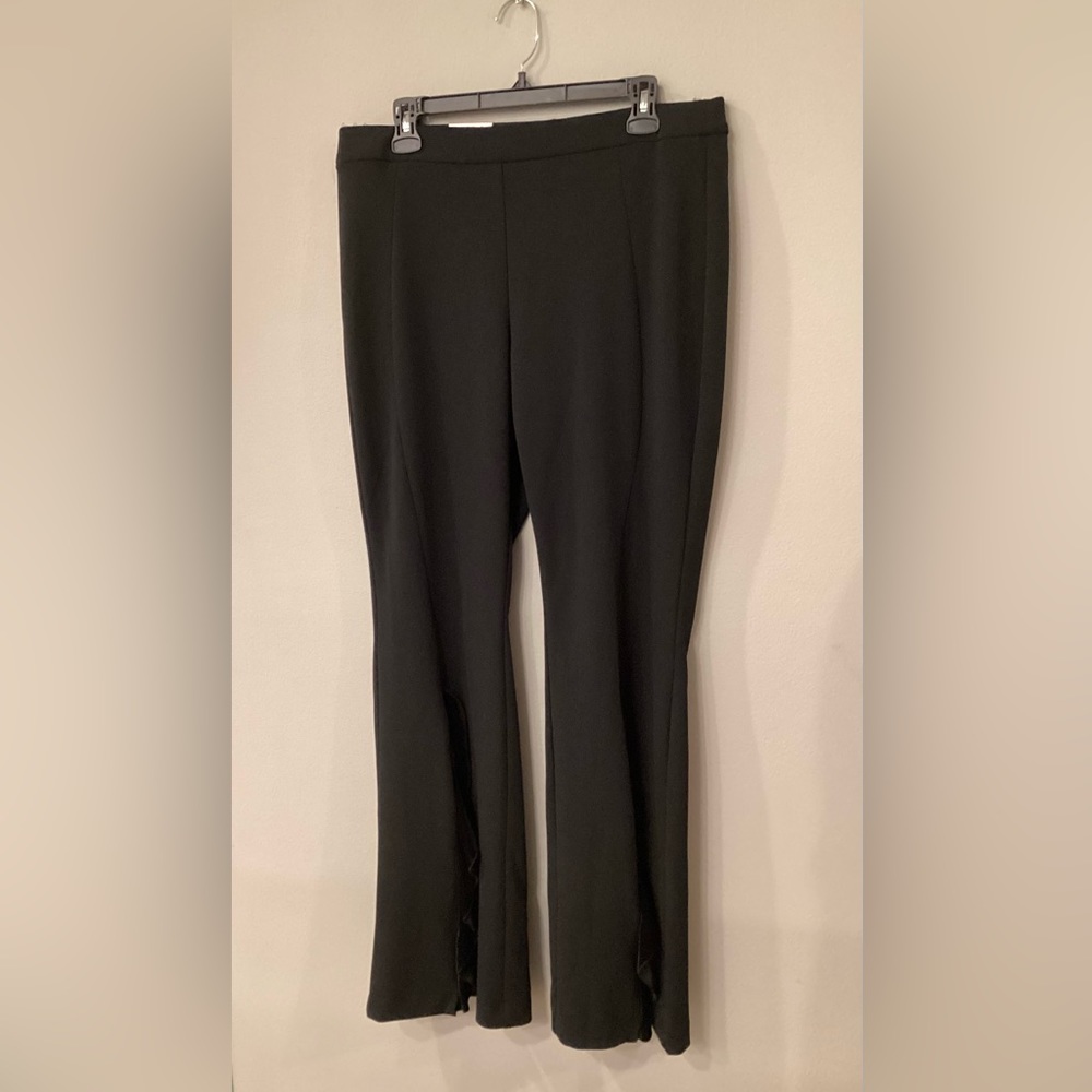 Inc International Concepts GLAM Flair Leg Black Stretch Pants in Size 12 NWT.
